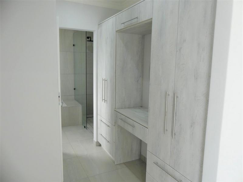 4 Bedroom Property for Sale in Shelley Point Western Cape